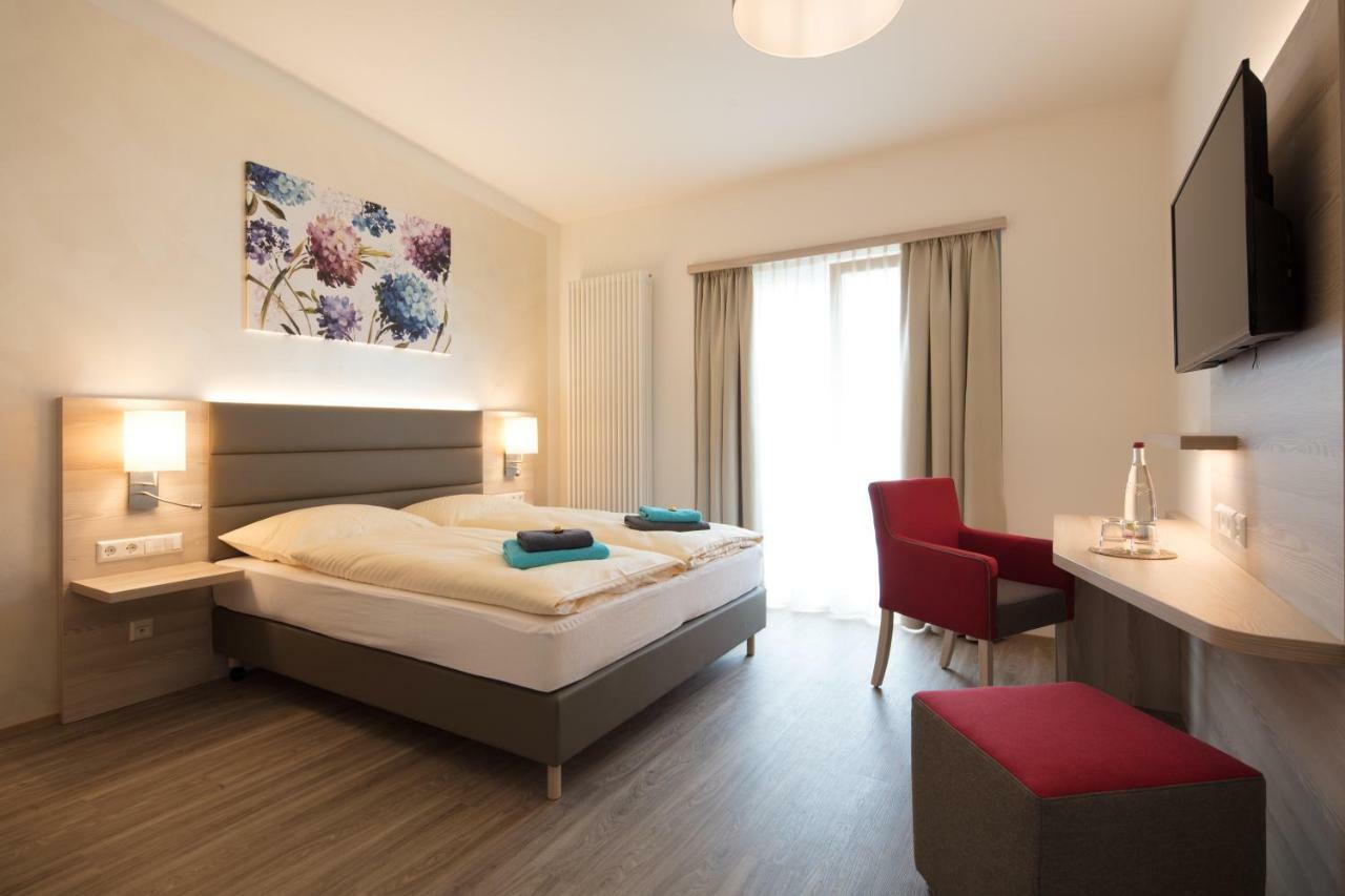 Hotel Gudrun Riedlingen Exteriör bild