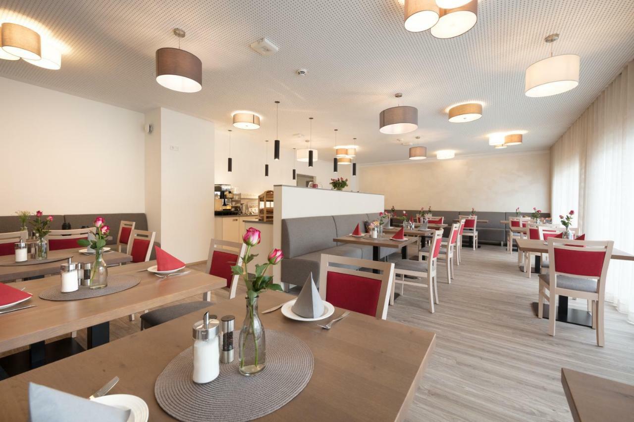 Hotel Gudrun Riedlingen Exteriör bild